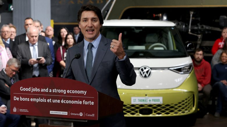 Volkswagen do të investojnë më shumë se 20 miliardë dollarë kanadez në gigafabrikën e baterive të veturave elektrike në Kanada
