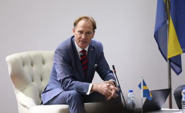 Ambasadori suedez për heqjen e vizave: Më në fund!