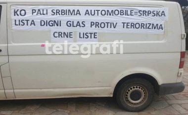“Kush po ua djeg veturat serbëve”- mbishkrime kundër Listës Serbe në disa vetura në veri