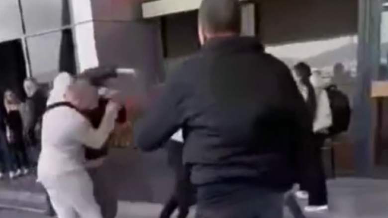 Rrahje mes disa personave në Aeroportin Ndërkombëtar të Prishtinës