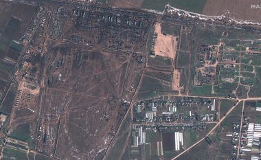 Rusia ka zbrazur një bazë në Krime, tregojnë imazhet satelitore