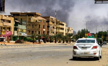 Luftimet në Sudan, pas ambasadorit të BE-së sulmohet edhe një autokolonë diplomatike amerikane