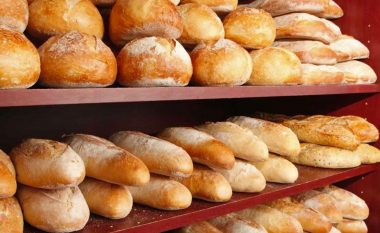 Bie çmimi i miellit në Kosovë, jo edhe i bukës