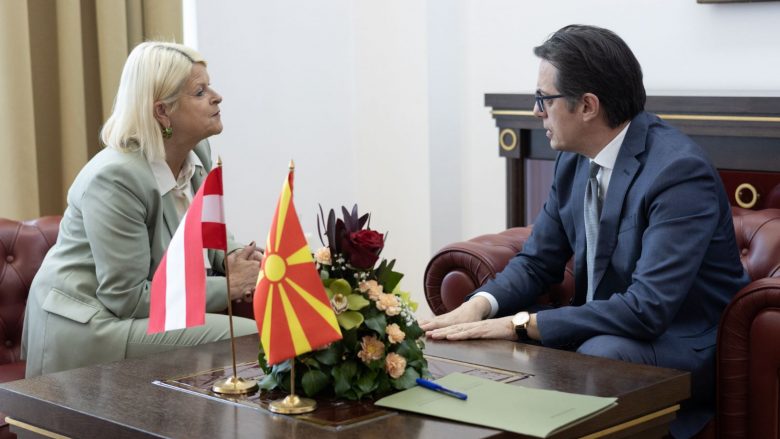 Maqedonia e Veriut dhe Austria do të forcojnë bashkëpunimin në fushën e mbrojtjes