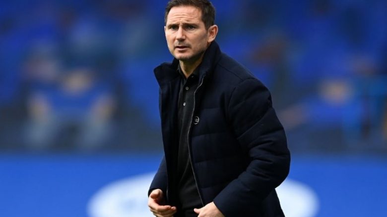 Lampard mund të kthehet si trajner i përkohshëm te Chelsea