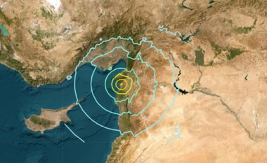 Dy tërmete goditin Turqinë