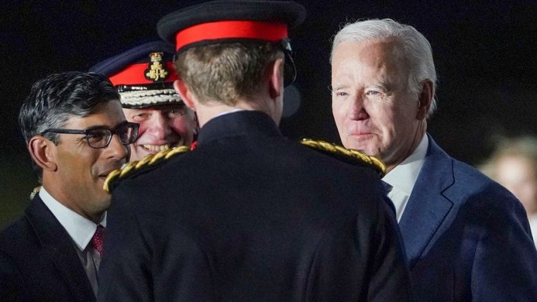 Biden mbërrin në Belfast për të shënuar 25 vjetorin e ‘Marrëveshjes së të Premtes së Mirë’