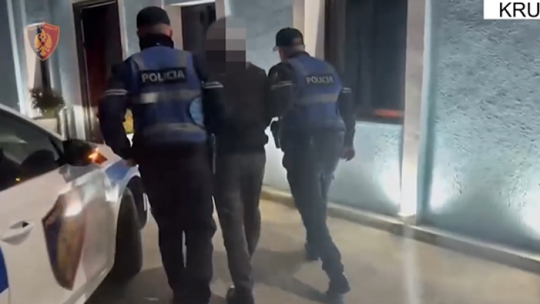 Kapet me armë dhe fishekë pa leje, arrestohet 64-vjeçari në Krujë