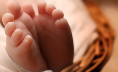 E pazakontë, foshnja në Pakistan u lind me dy organe gjenitale