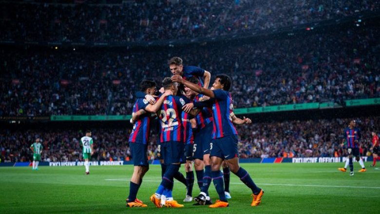 Barcelona edhe më afër titullit me fitoren e thellë ndaj Real Betisit