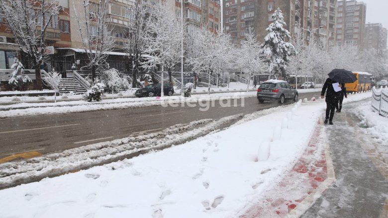 Pas reshjeve të borës, Policia apelon për kujdes të shtuar në trafik