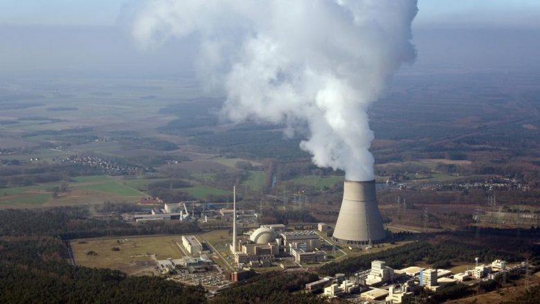 Pavarësisht krizës energjetike, Gjermania mbyll tri centrale bërthamore