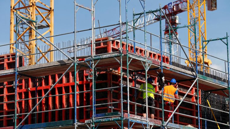 Gjermania nis kontrollet masive për punësimet ilegale në sektorin e ndërtimtarisë, preken edhe punëtorët nga Ballkani