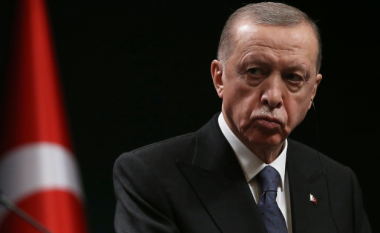 Erdogan miratoi vendimin për hyrjen e Finlandës në NATO