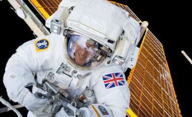 Astronauti britanik: SpaceX “po mendon për diçka të madhe” me Starship