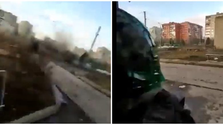 Raketa ruse bie në një zonë urbane pak metra larg ushtarëve ukrainas, shpëtojnë mrekullisht pa as më të voglin lëndim