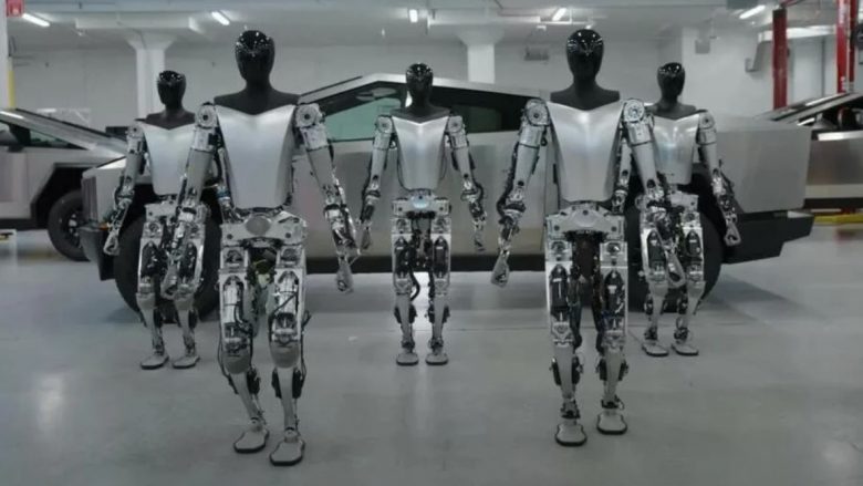 Roboti Optimus i Teslës mund të ecë dhe të kryejë detyra të thjeshta