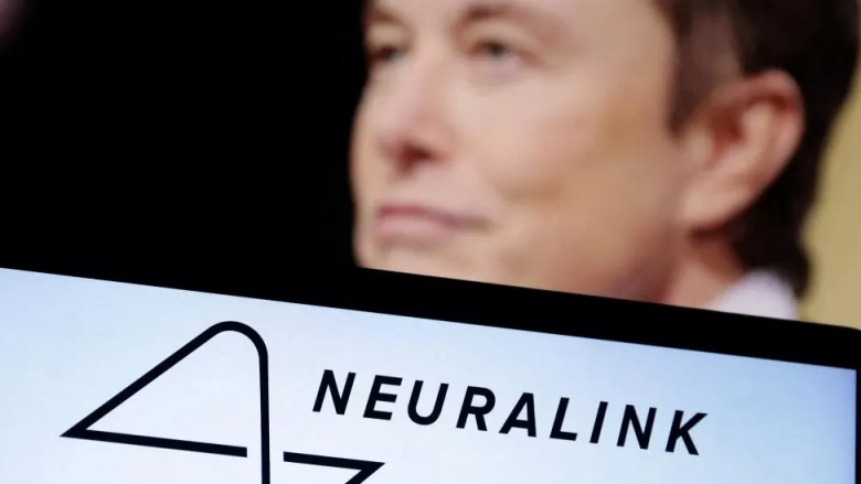 Firma e Elon Musk, Neuralink fiton aprovimin për ta testuar çipin e trurit tek njerëzit