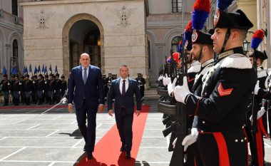 Bashkëpunim në fushën e mbrojtjes, ministri Mehaj pritet me nderime ushtarake në Itali