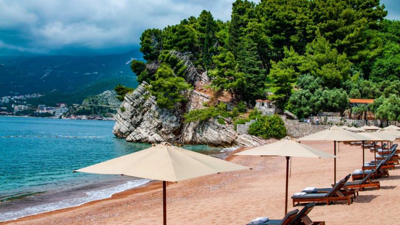 Shijoni pushime plot relax në Kemer të Antalyas – këto janë hotelet luksoze që duhet t’i vizitoni