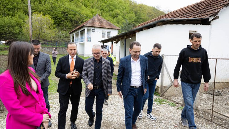 Pas vërshimeve të janarit, Fondacioni “Behgjet Pacolli” dhe “Jetimat e Ballkanit” nisin ndërtimin e shtëpive në Skenderaj