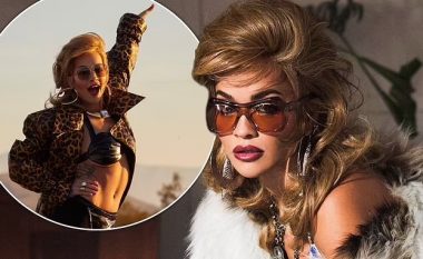 Rita Ora shndërrohet në një divë magjepsëse në videoklipin e dytë për “Praising You”