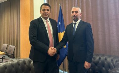 Muja viziton kryetarin e ri të Mitrovicës së veriut: Shërbimi për çdo qytetar do të jetë përkushtimi i tij