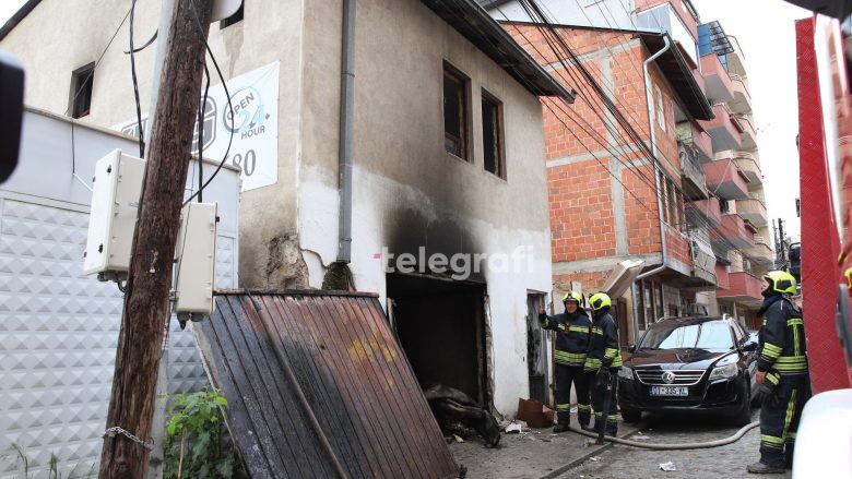 Zjarri në një shtëpi në Prishtinë, fotografi nga vendi i ngjarjes