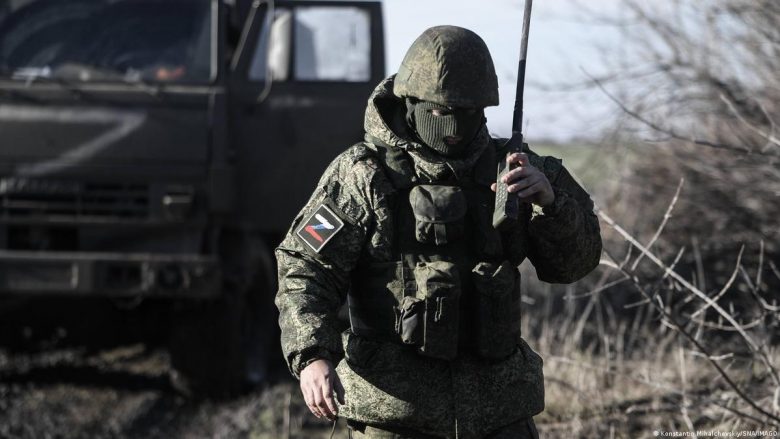 Si ‘humbi Rusia 200,000 ushtarë’ në Ukrainë