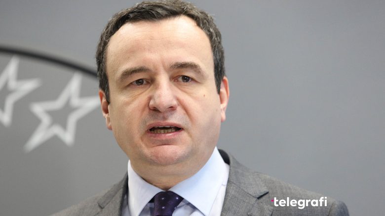 Kurti përmend emrat e gazetarëve që u sulmuan në Leposaviq, fton diplomatët ndërkombëtarë të mbajnë qëndrim