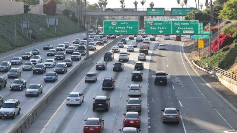 Kalifornia me plan përpara për heqjen e veturave me djegie deri në vitin 2035