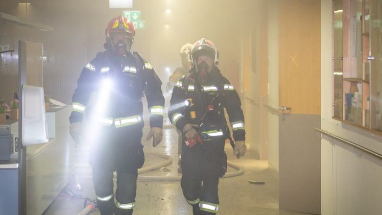 Tre pacientë të vdekur pas një zjarri në një spital të Austrisë – mediat sjellin detajet dhe pamjet nga vendi i ngjarjes
