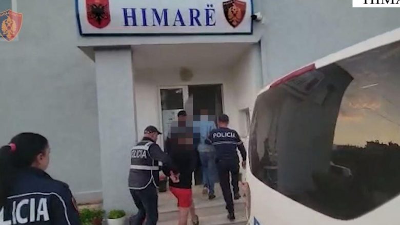 Kanabis për turistët në Himarë, arrestohen dy të rinj nga Tirana