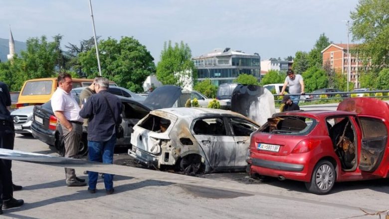 Digjen tre vetura në Shkup