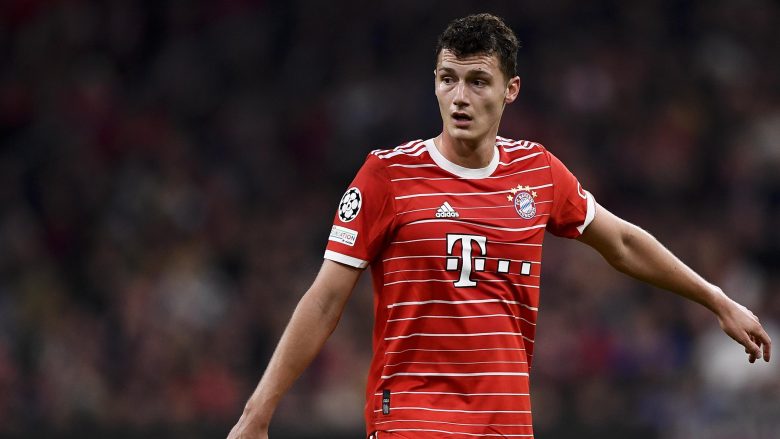 Barcelona duhet të ndryshojë objektivin, Pavard po rinovon kontratën me Bayernin