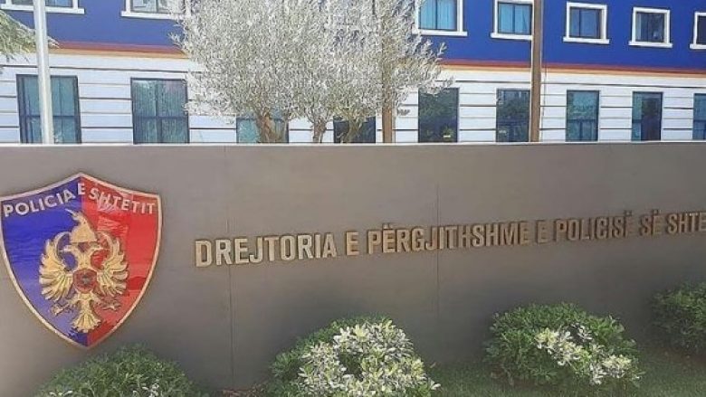 Tentuan t’ia marrin një biznesmeni 100 mijë euro, arrestohen në flagrancë babë e bir në Tiranë