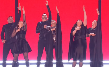 Albina dhe familja Kelmendi shkëlqejnë me performancën e tyre në natën finale të Eurovisionit