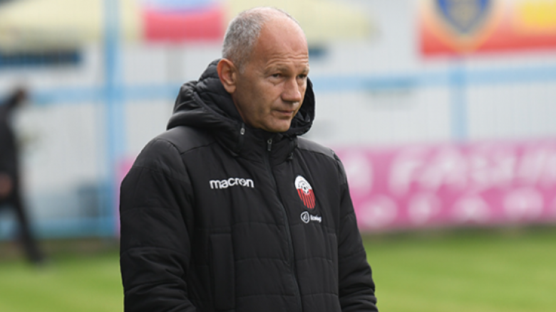 Qatip Osmani jep dorëheqje nga posti i trajnerit të Shkëndijës