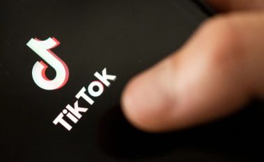 Guvernatori i Montanas nënshkruan projektligjin, bëhet shteti i parë që ndalon TikTok-un