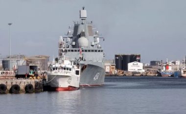 Ambasadori amerikan në Afrikën e Jugut: Anija ruse u furnizua me armë në Cape Town