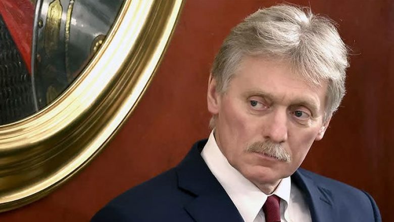 Zëdhënësi i Putinit thotë se Rusia do ta “çlirojë” Bjellorusinë nëse populli i saj ngrihet kundër Lukashenkos