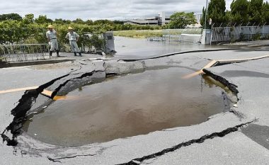 Tërmeti me magnitudë 6.3 ballësh goditi Japoninë – raportohet për lëndime të njerëzve dhe dëme në infrastrukturë