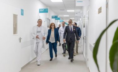 Vitia në Spitalin e Prizrenit premton furnizim me rezonancën magnetike dhe investime të shumta