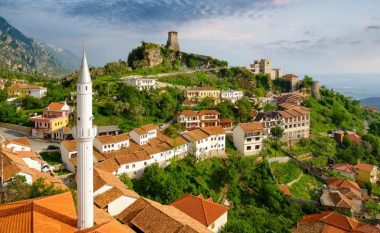 “Perlë mesdhetare”, Rama: Gjigandi mediatik CNN rendit Shqipërinë mes 12 destinacioneve të verës