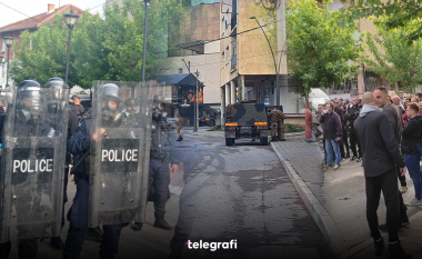 Serbët vazhdojnë protestat në Zveçan, Leposaviq e Zubin Potok