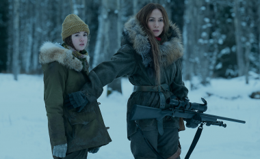 Filmi i ri i Jennifer Lopezit thyen rekorde: “The Mother” më i shikuari në Netflix në fundjavën e parë të publikimit