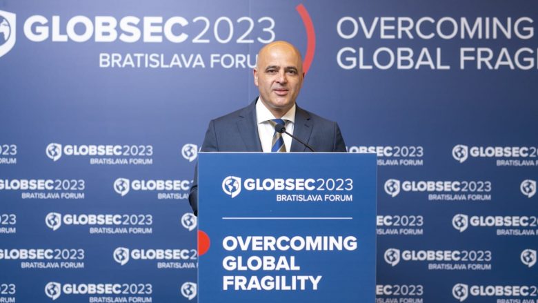 Kovaçevski në GLOBSEC: Maqedonia e Veriut si faktor stabiliteti kontribuon në mënyrë aktive për një rajon të qëndrueshëm