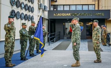 Pas tensioneve në veri, admirali i NATO-s vjen në Kosovë