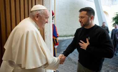 Prej kohës së pushtimit rus në Ukrainë, Zelensky për herë të parë e takon Papën