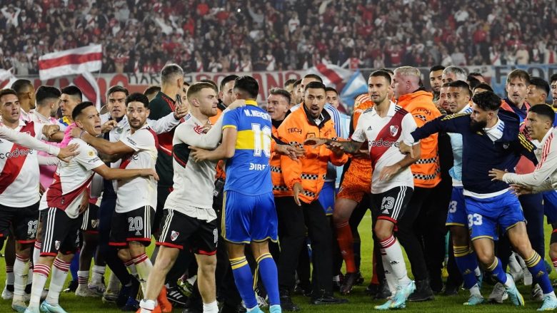 River Plate fiton derbin ndaj Bocas në sfidën ku u shpërndanë shtatë karton të kuq